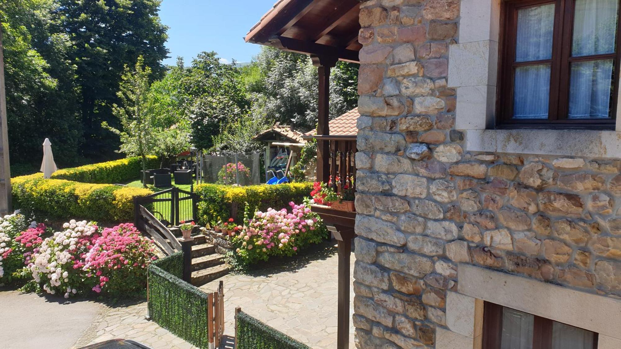 Casa Rural Caborzal Renedo De Cabuerniga Екстер'єр фото