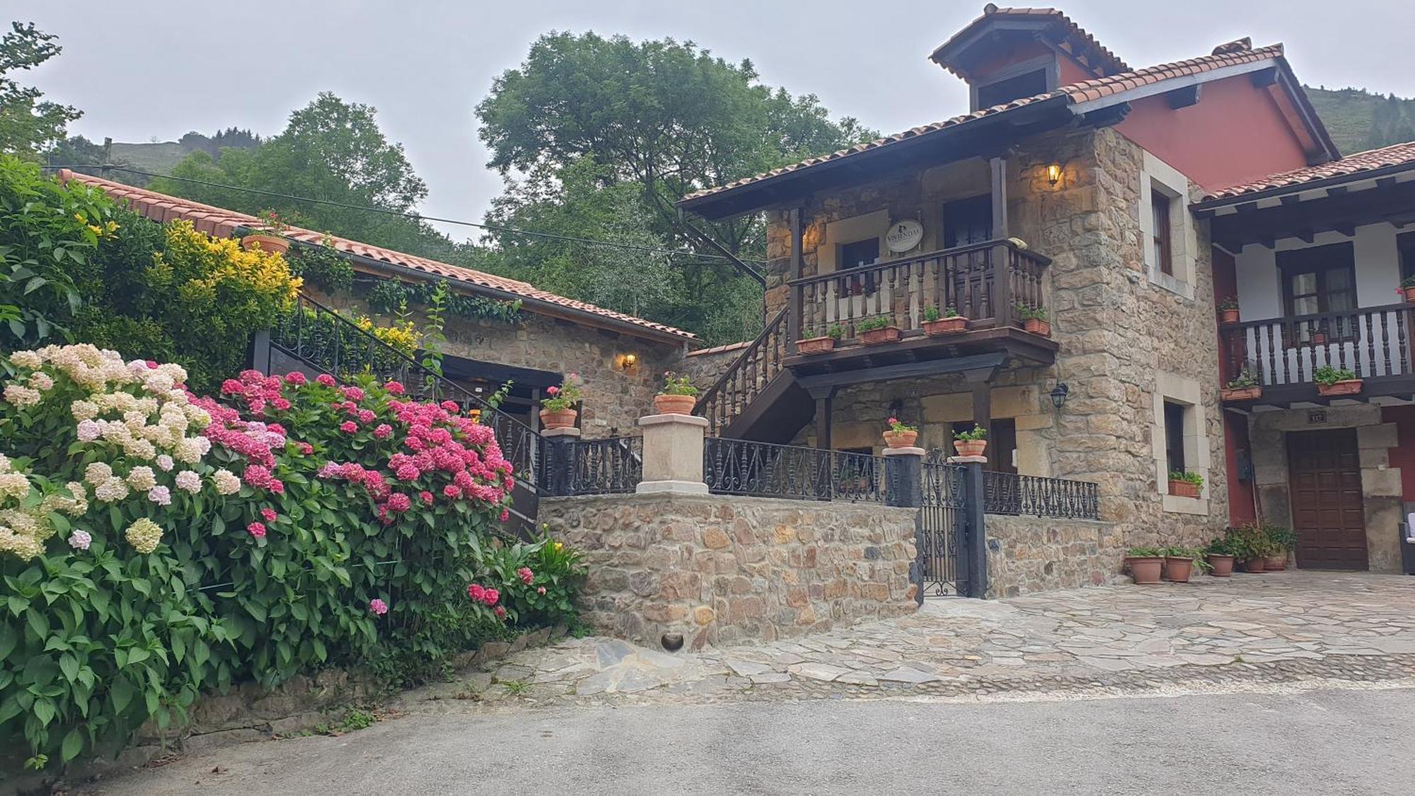 Casa Rural Caborzal Renedo De Cabuerniga Екстер'єр фото